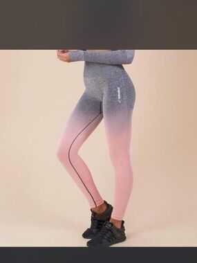 Gymshark Leggings in Pink and Gray